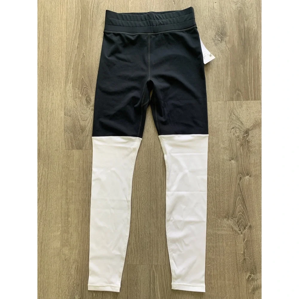 SPIRITUAL GANGSTER BLACK/WHITE HW LEGGINGS - Picture 2 of 3